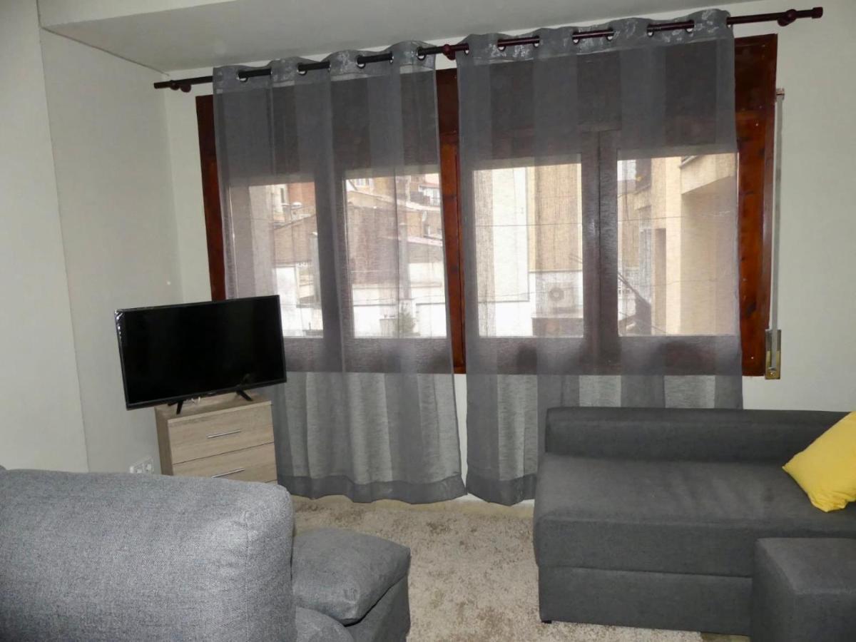 Apartament Encantador Al Centre De Vic Aptgarbi Dış mekan fotoğraf