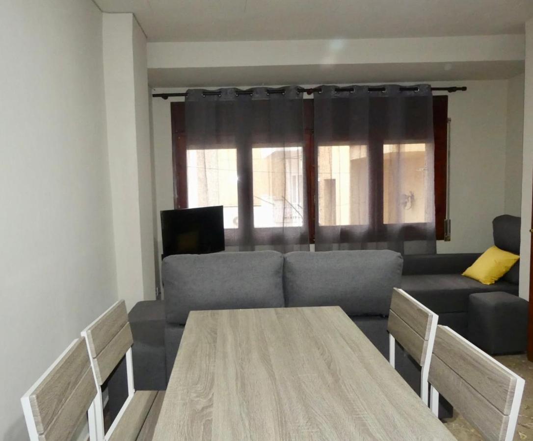 Apartament Encantador Al Centre De Vic Aptgarbi Dış mekan fotoğraf